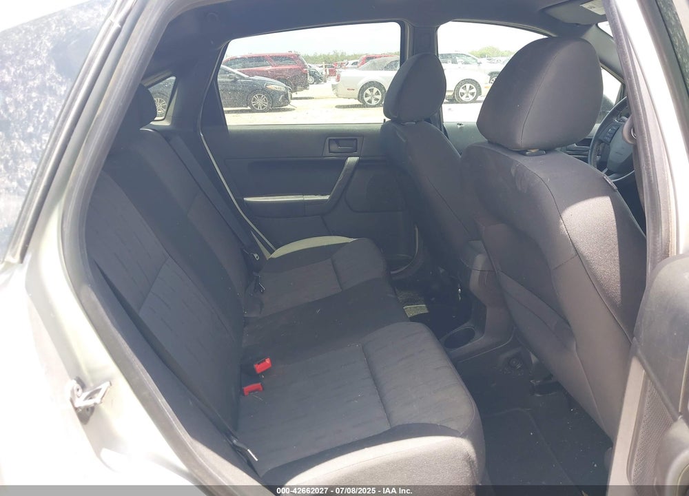 2010 FORD FOCUS VIN: 1FAHP3FN7AW139050