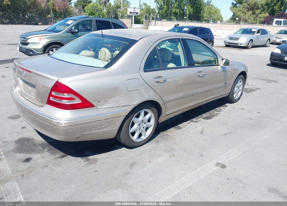 2002 MERCEDES-BENZ C 240 VIN: WDBRF61J62E006535