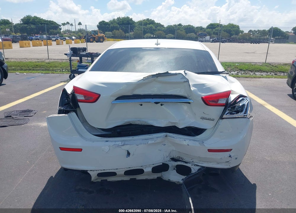 2015 MASERATI GHIBLI VIN: ZAM57XSA5F1140401