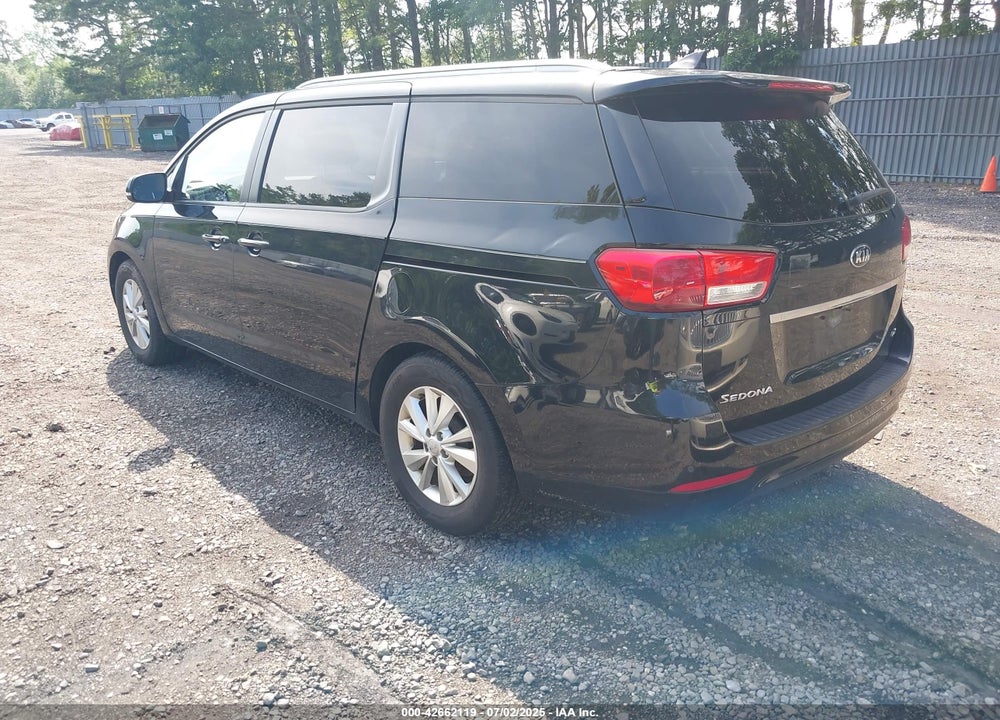 2016 KIA SEDONA LX VIN: KNDMB5C16G6100835