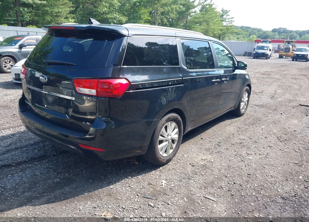2016 KIA SEDONA LX VIN: KNDMB5C16G6100835