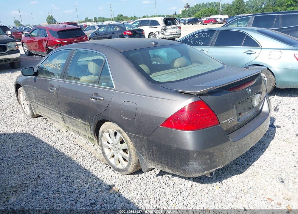 2007 HONDA ACCORD VIN: 1HGCM66527A027200