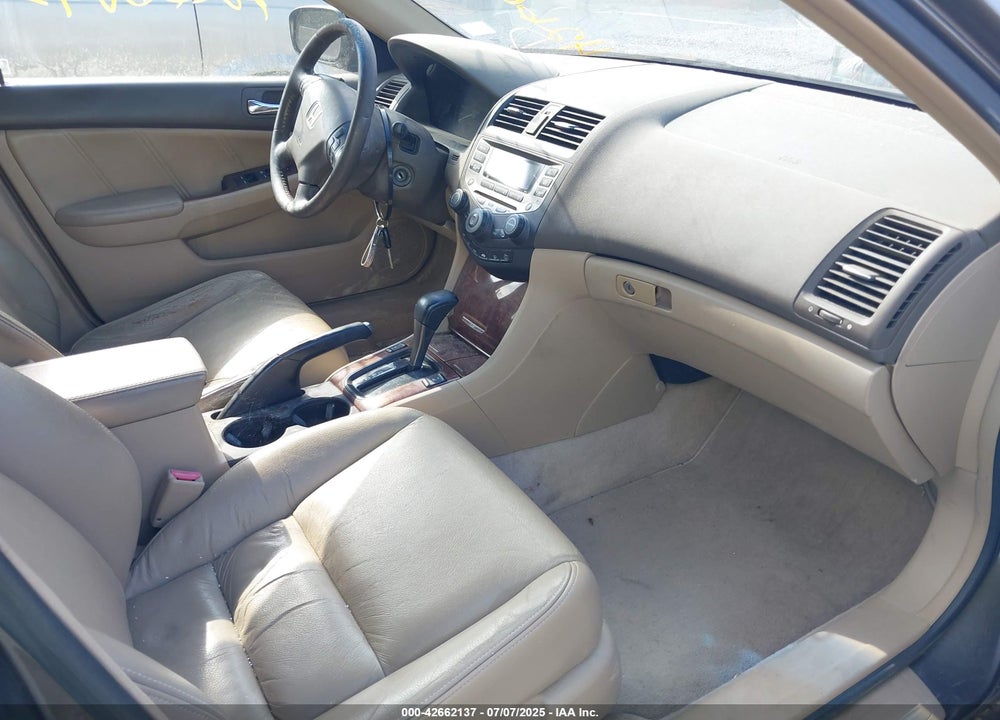 2007 HONDA ACCORD VIN: 1HGCM66527A027200