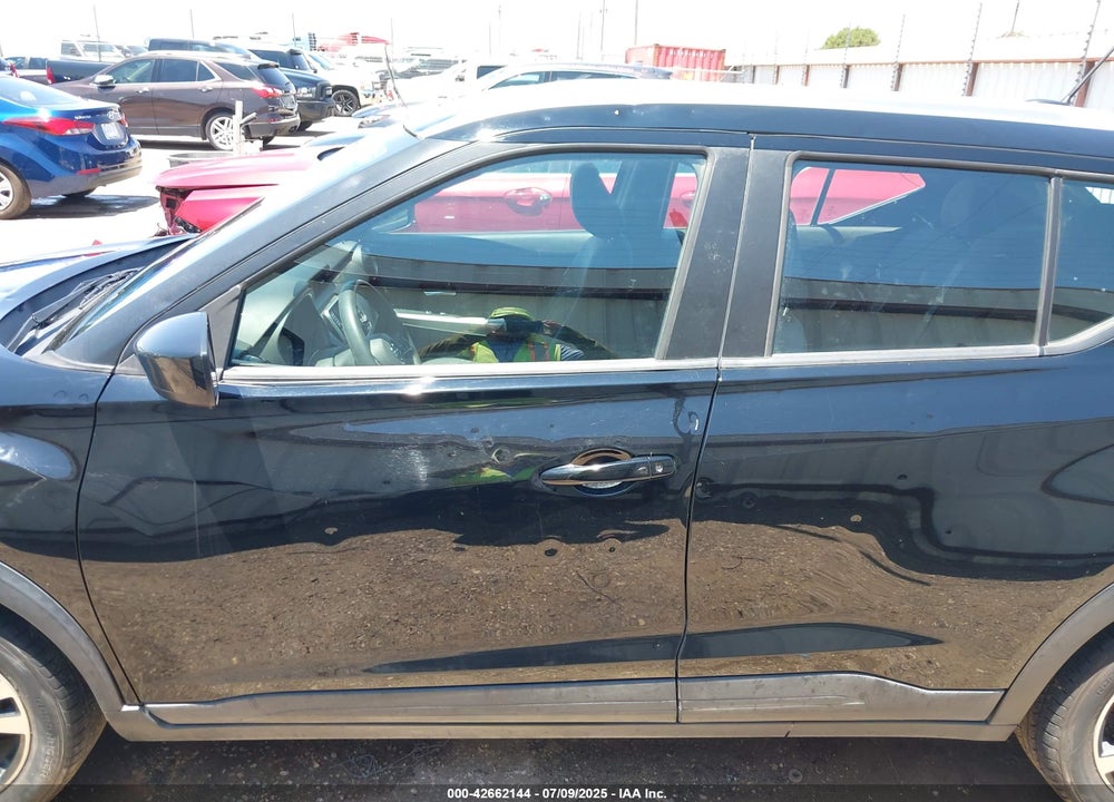 2019 NISSAN KICKS VIN: 3N1CP5CU2KL553942