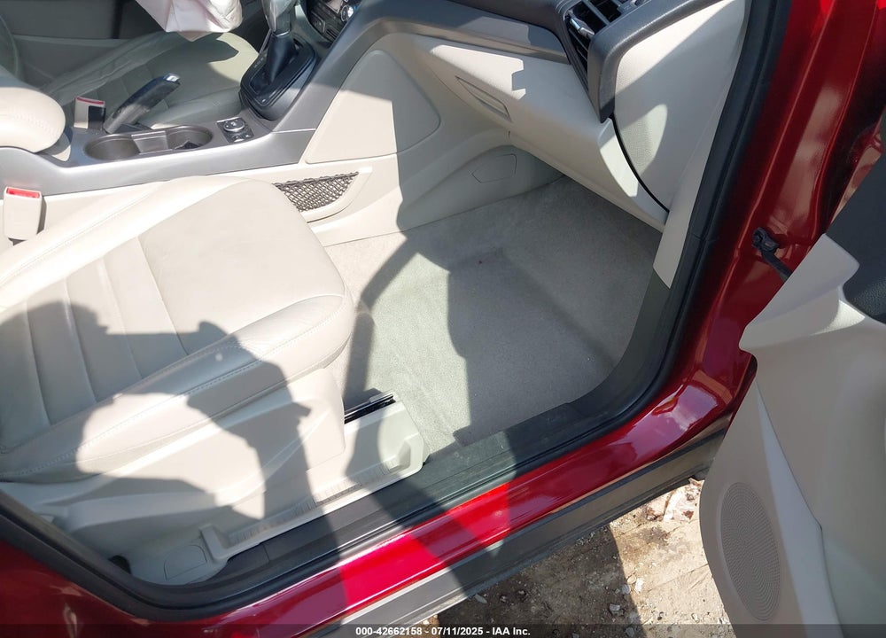 2016 FORD ESCAPE VIN: 1FMCU0GX2GUC51069