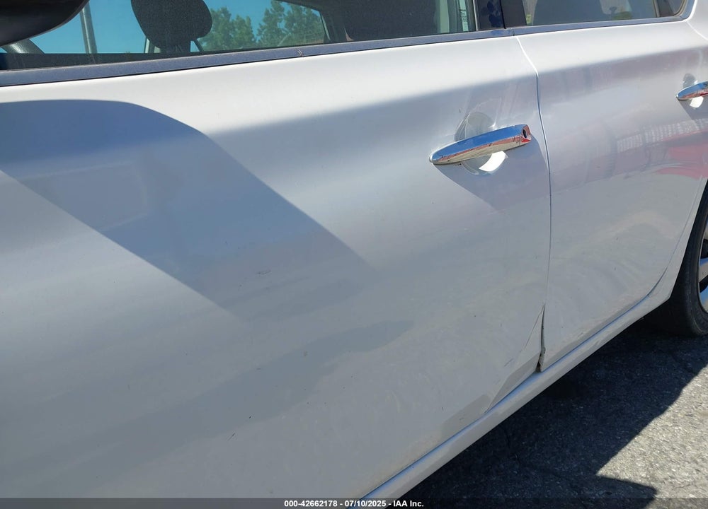 2014 NISSAN SENTRA VIN: 3N1AB7AP8EL695117
