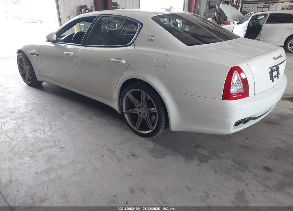 2013 MASERATI QUATTROPORTE S VIN: ZAM39NKA7D0066682