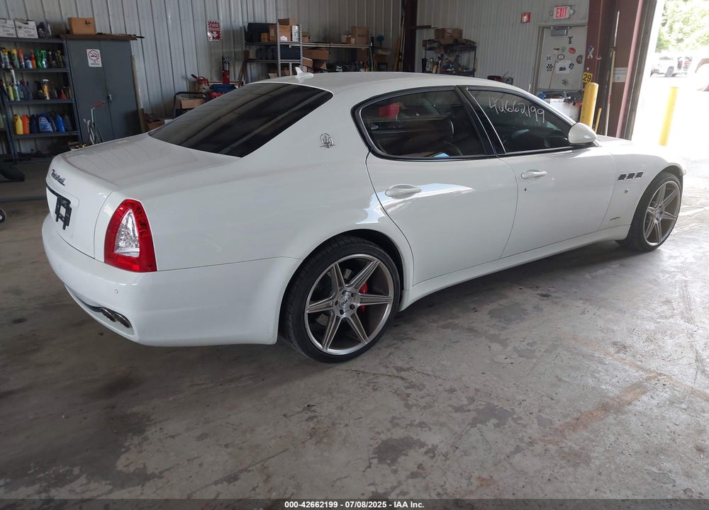 2013 MASERATI QUATTROPORTE S VIN: ZAM39NKA7D0066682