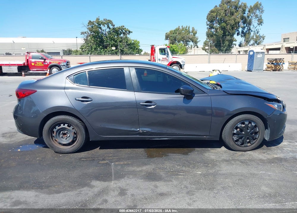2016 MAZDA 3 I SPORT VIN: JM1BM1T7XG1290375