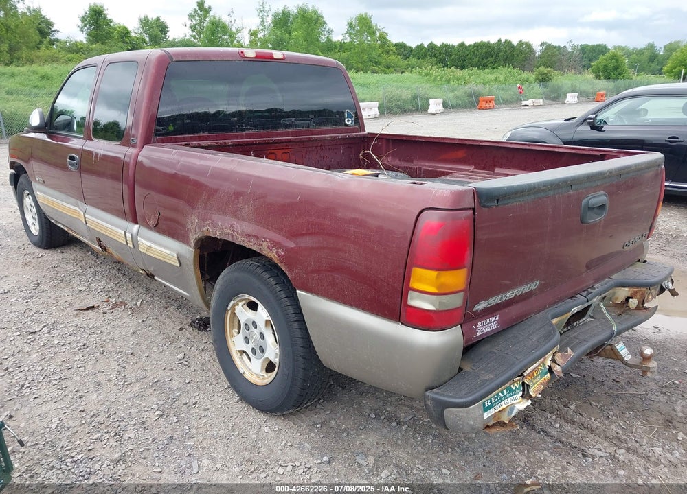 2001 CHEVROLET SILVERADO 1500 LS VIN: 2GCEC19V811392524
