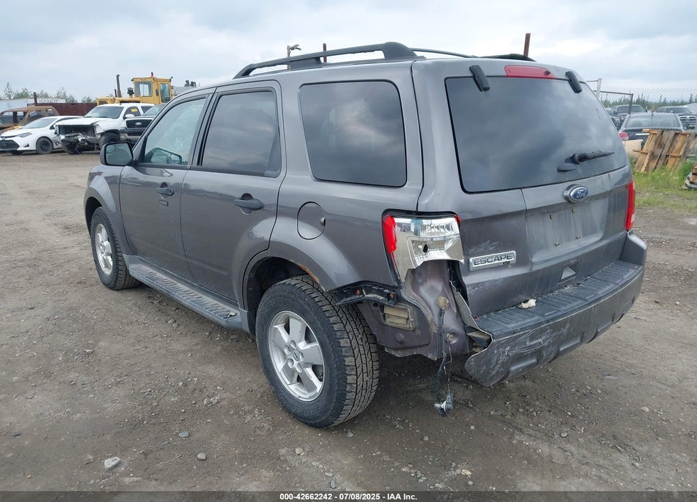 2011 FORD ESCAPE XLT VIN: 1FMCU9D73BKA87277