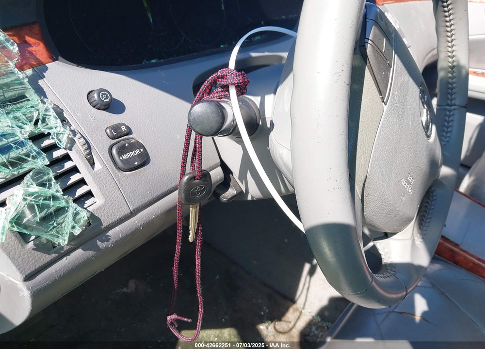2005 TOYOTA AVALON XLS VIN: 4T1BK36B45U026982