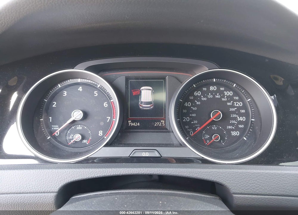 2018 VOLKSWAGEN GOLF VIN: 3VW447AU2JM275235