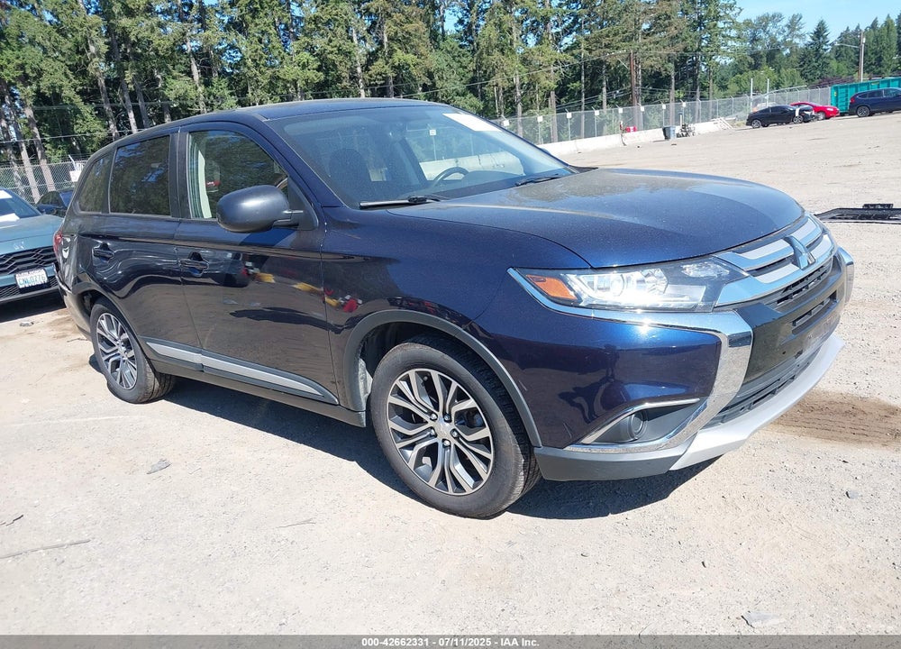 2017 MITSUBISHI OUTLANDER ES VIN: JA4AD2A31HZ014410