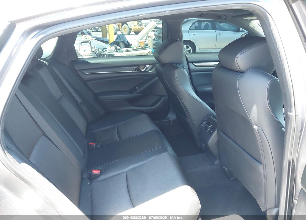 2018 HONDA ACCORD SPORT 2.0T VIN: 1HGCV2F33JA023149
