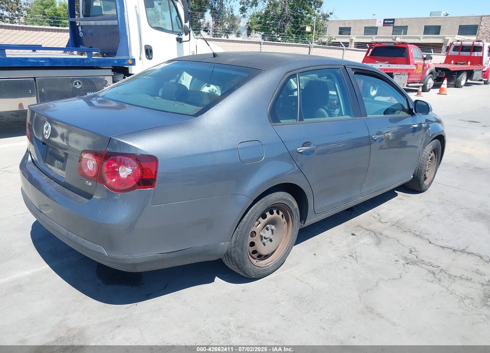 2009 VOLKSWAGEN JETTA VIN: 3VWJM71K79M056347