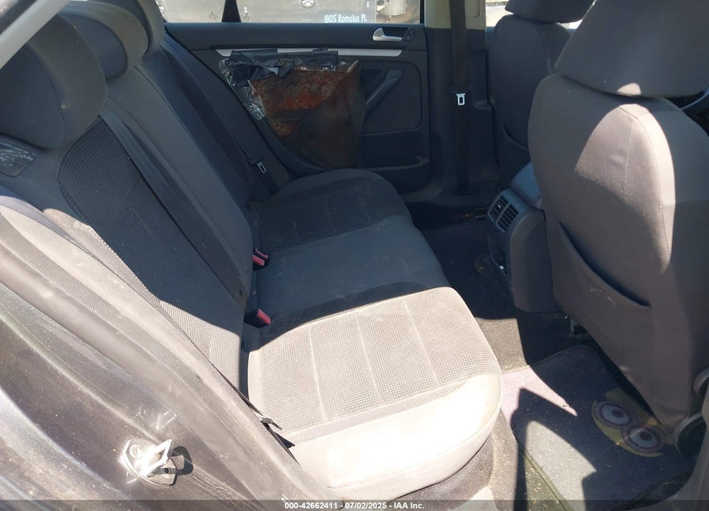 2009 VOLKSWAGEN JETTA VIN: 3VWJM71K79M056347