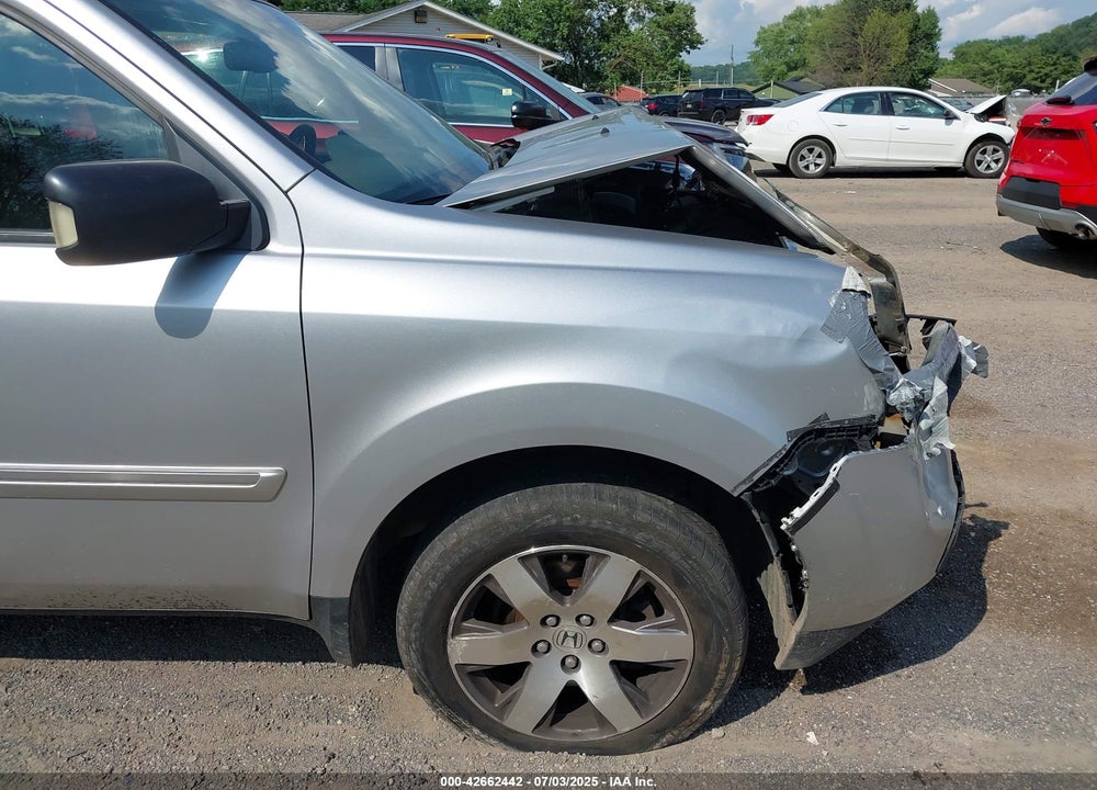 2014 HONDA PILOT VIN: 5FNYF4H97EB031024