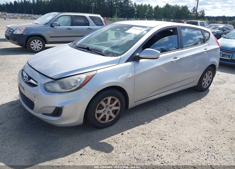 2014 HYUNDAI ACCENT VIN: KMHCT5AE4EU181241