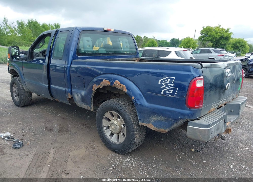 2011 FORD F-250 VIN: 1FT7X2B61BEB00699