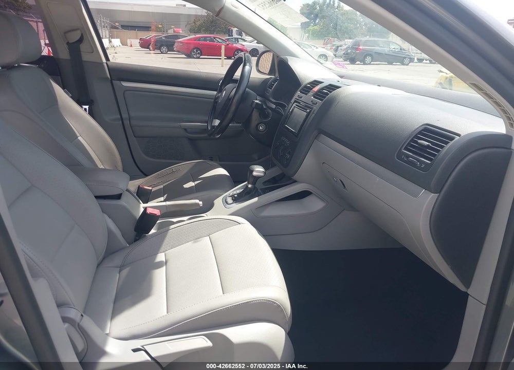 2008 VOLKSWAGEN JETTA VIN: 3VWRA71K98M183448