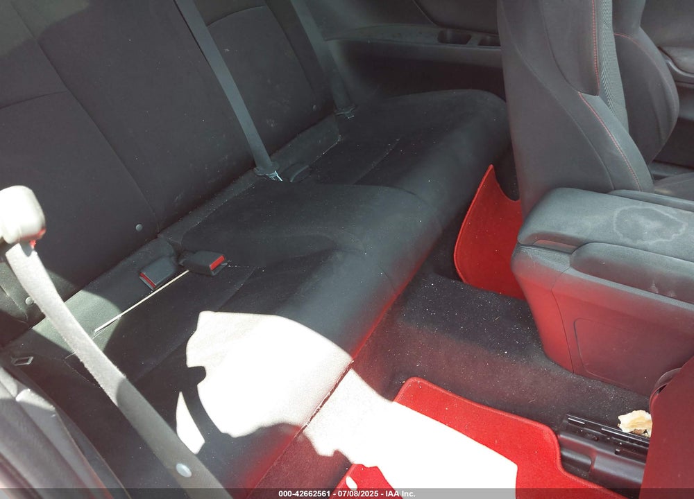 2017 HONDA CIVIC VIN: 2HGFC3A5XHH750852