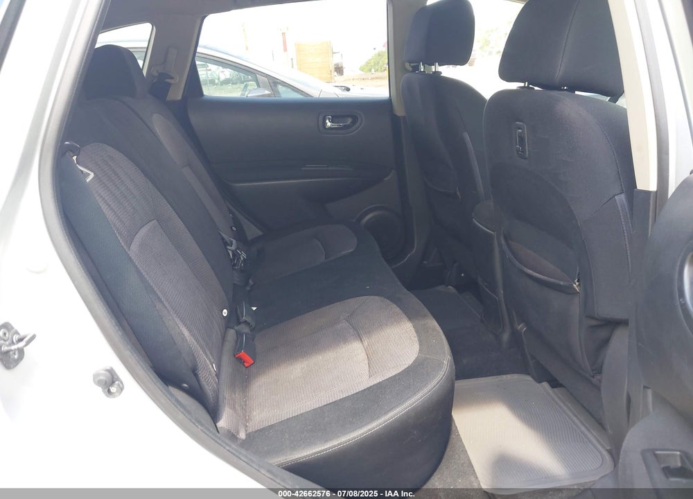 2011 NISSAN ROGUE VIN: JN8AS5MVXBW289412