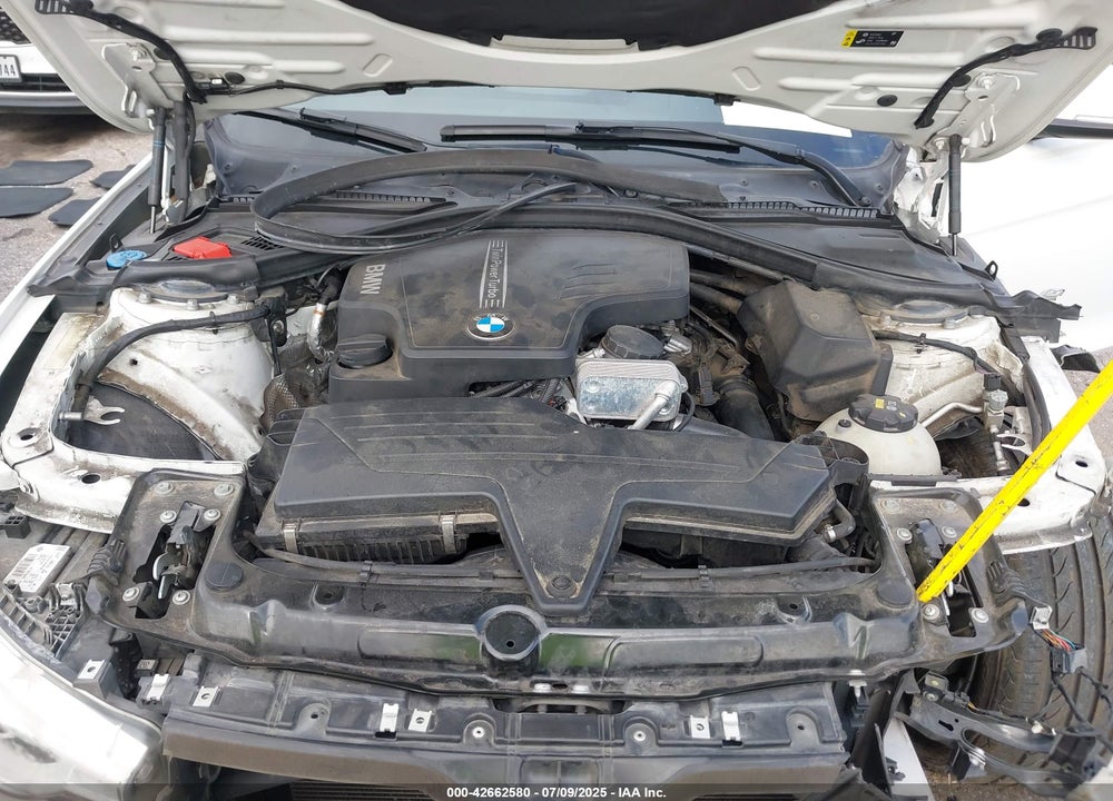 2018 BMW 3 SERIES VIN: WBA8A9C52JAH14185