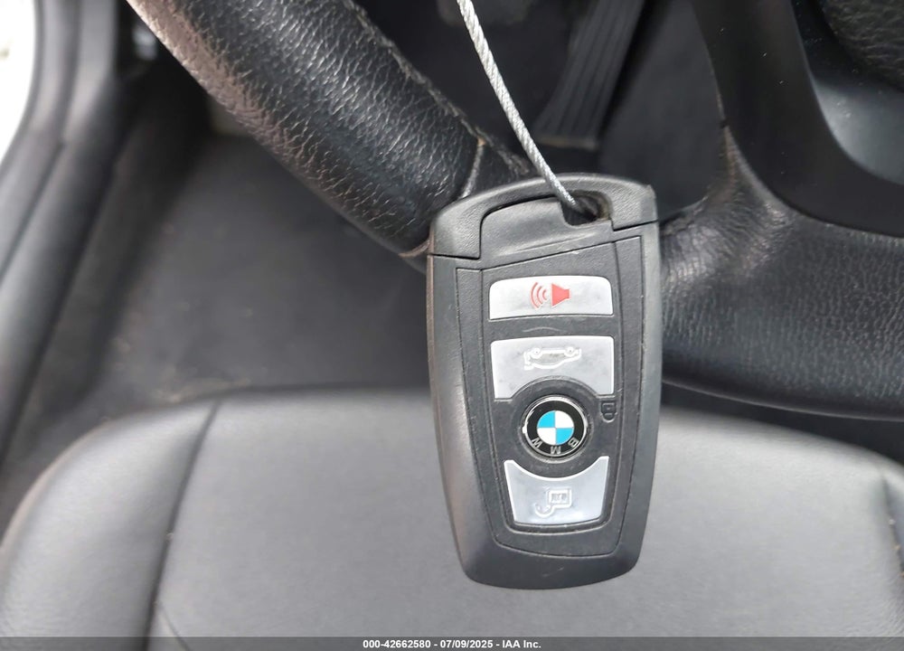 2018 BMW 3 SERIES VIN: WBA8A9C52JAH14185