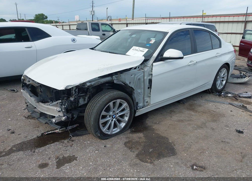 2018 BMW 3 SERIES VIN: WBA8A9C52JAH14185