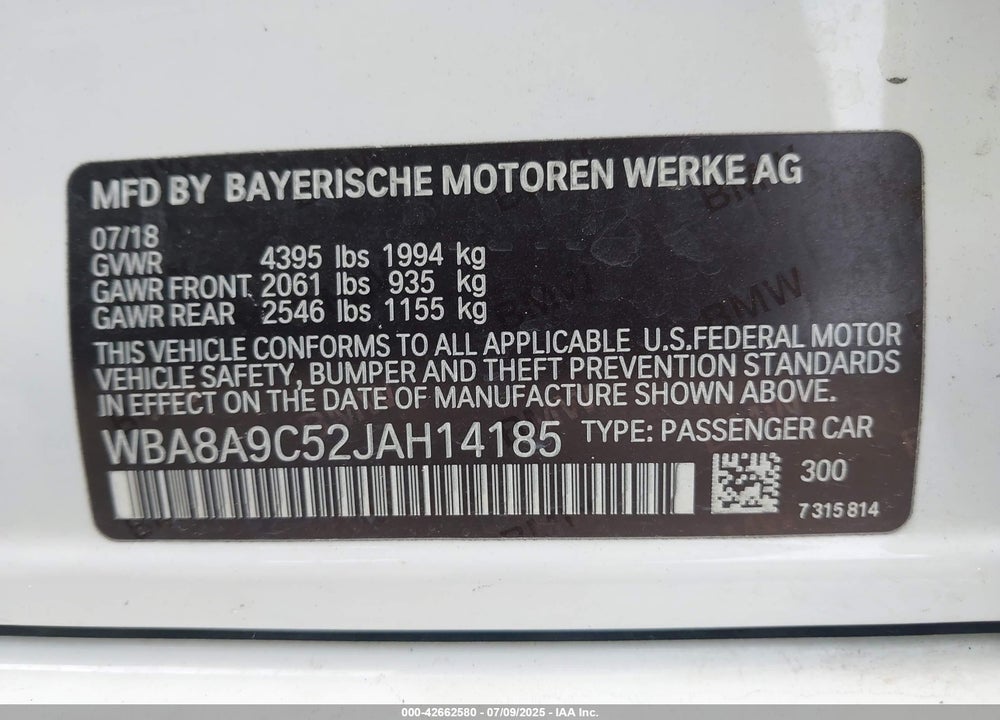 2018 BMW 3 SERIES VIN: WBA8A9C52JAH14185