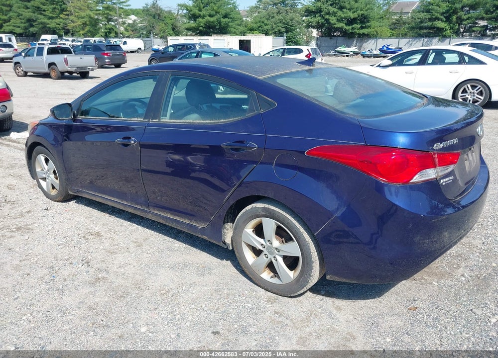 2013 HYUNDAI ELANTRA VIN: 5NPDH4AE8DH436406
