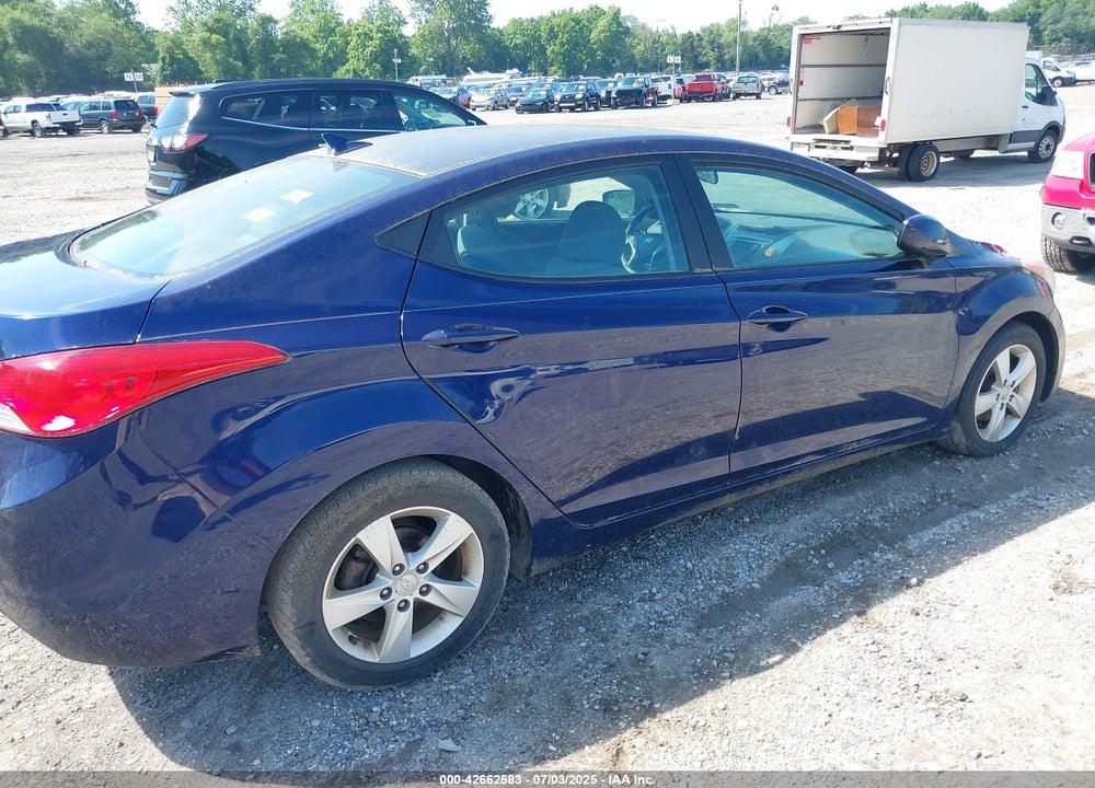 2013 HYUNDAI ELANTRA VIN: 5NPDH4AE8DH436406