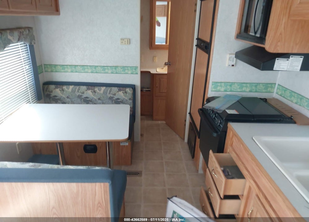 2003 DUTCHMAN TRAILER VIN: 47CT90K273M412607