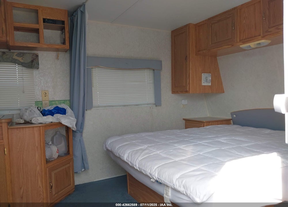 2003 DUTCHMAN TRAILER VIN: 47CT90K273M412607