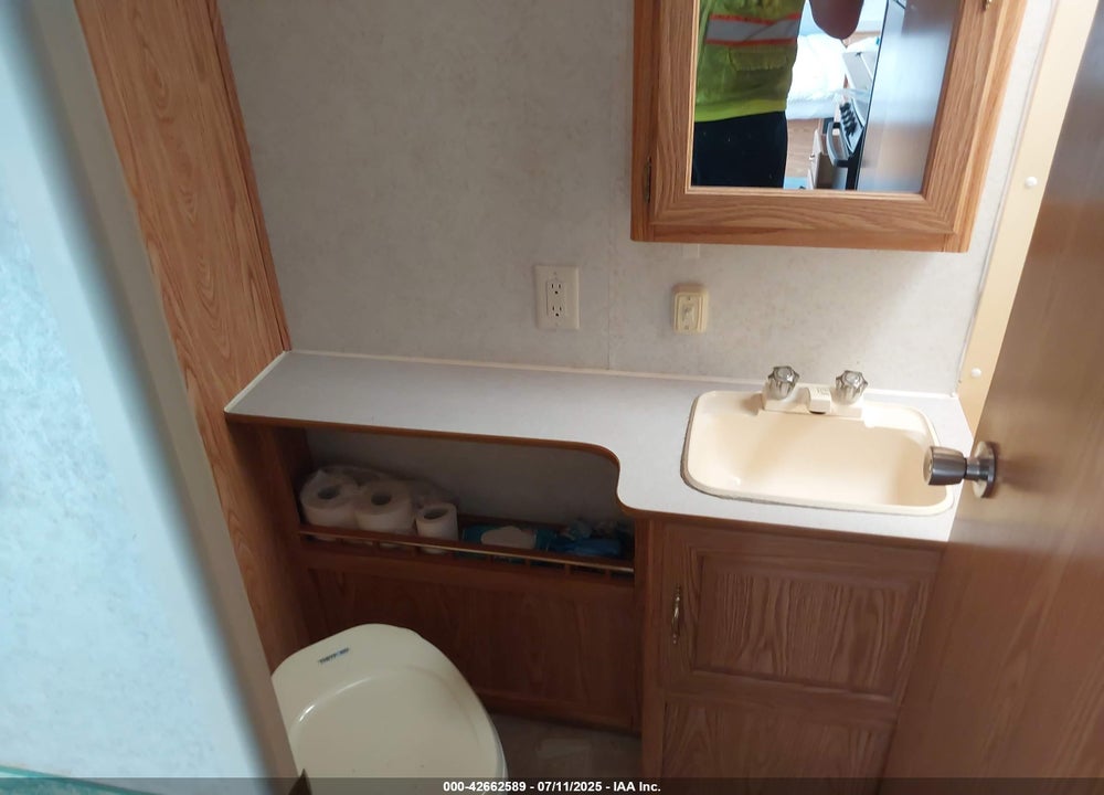 2003 DUTCHMAN TRAILER VIN: 47CT90K273M412607