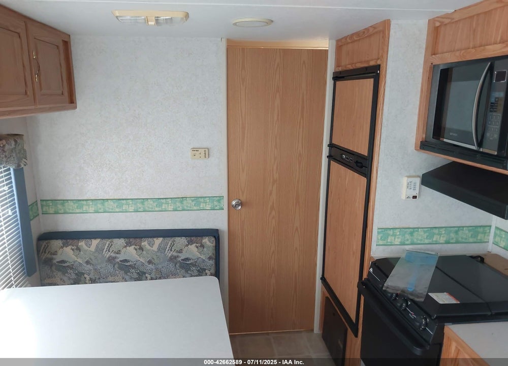 2003 DUTCHMAN TRAILER VIN: 47CT90K273M412607