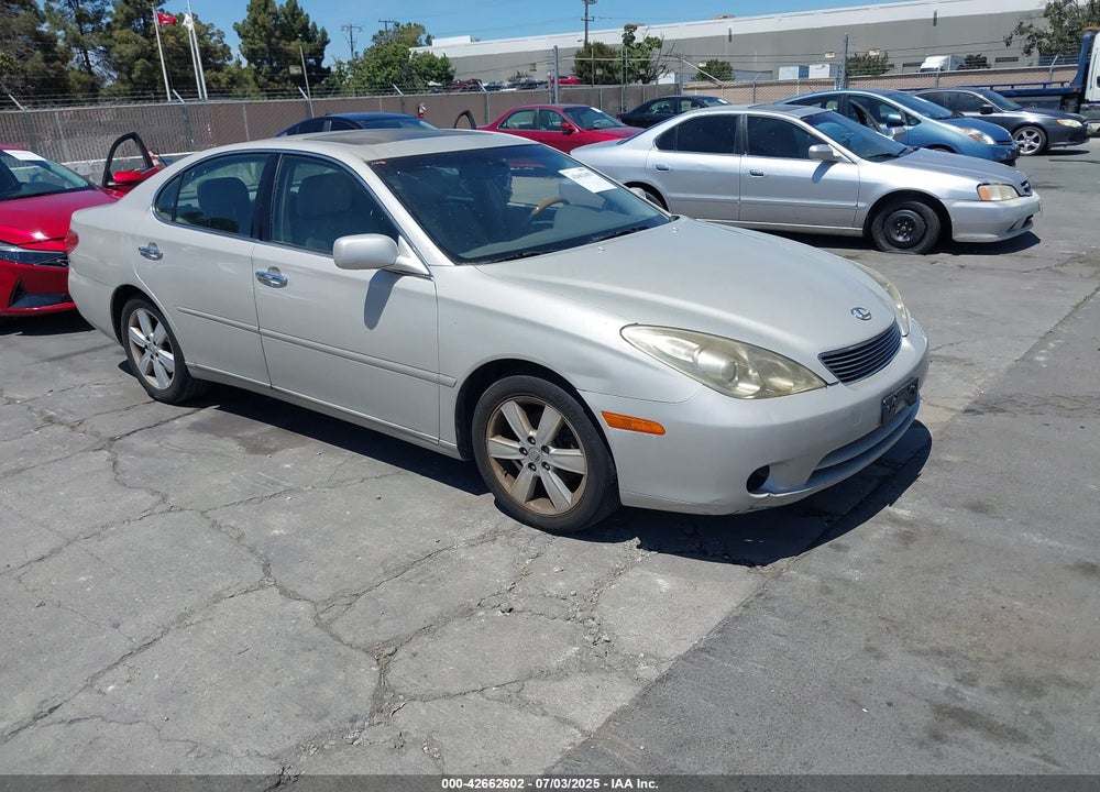 2005 LEXUS ES 330 VIN: JTHBA30G555056111
