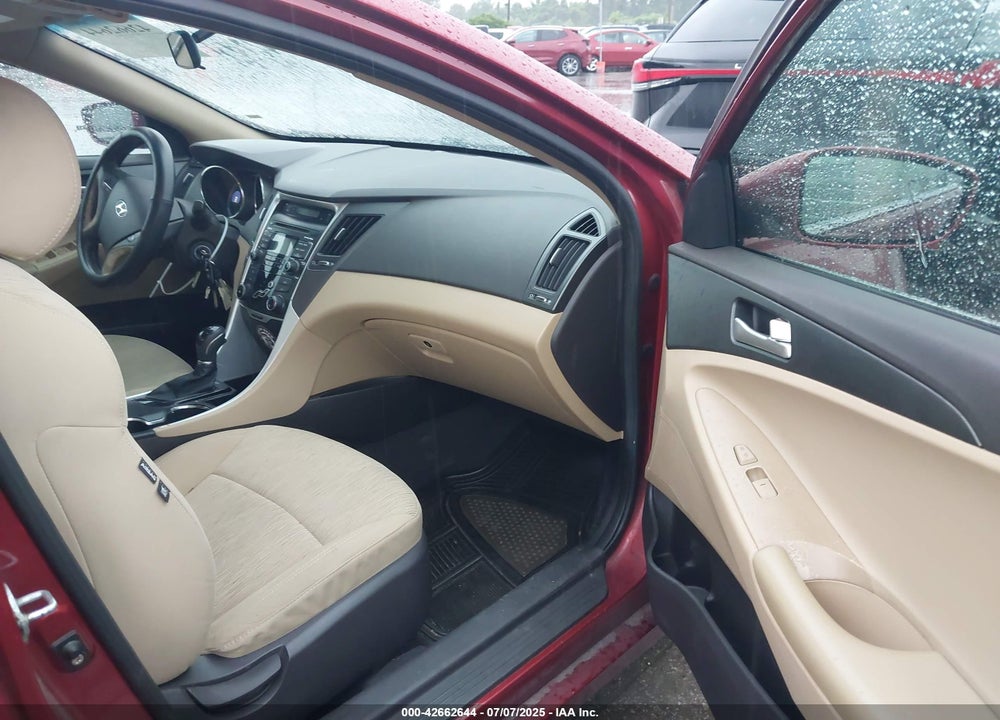 2011 HYUNDAI SONATA VIN: 5NPEB4AC7BH002723