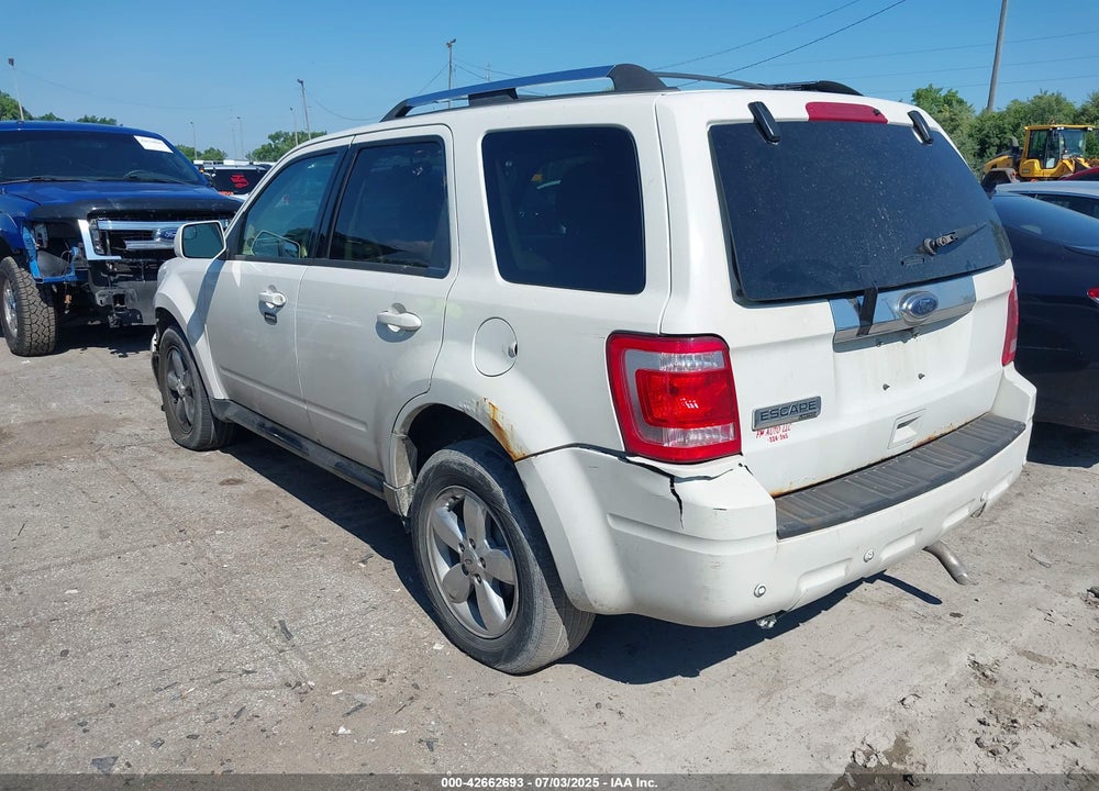 2011 FORD ESCAPE VIN: 1FMCU0E77BKB44834