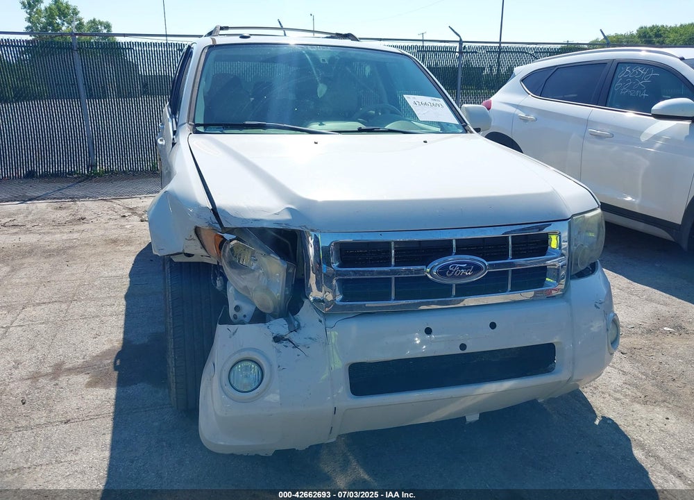 2011 FORD ESCAPE VIN: 1FMCU0E77BKB44834