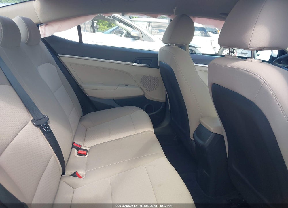 2020 HYUNDAI ELANTRA VIN: 5NPD74LF5LH505737