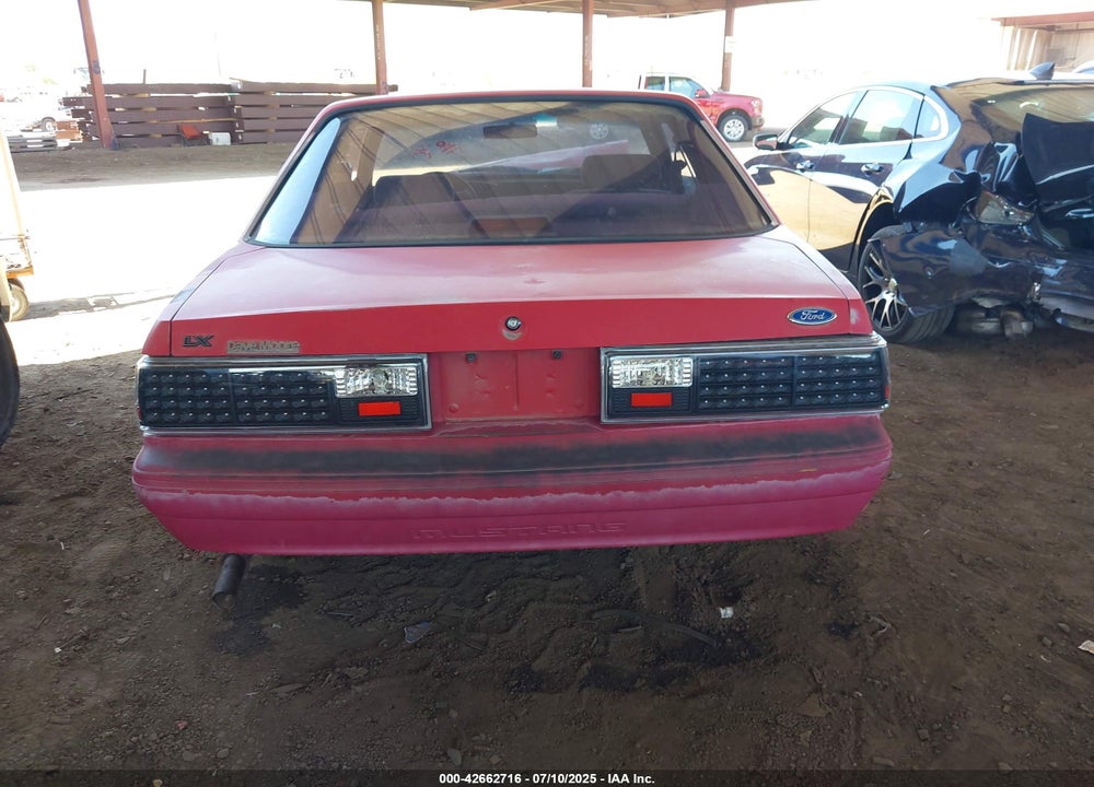 1993 FORD MUSTANG VIN: 1FACP40M9PF186931