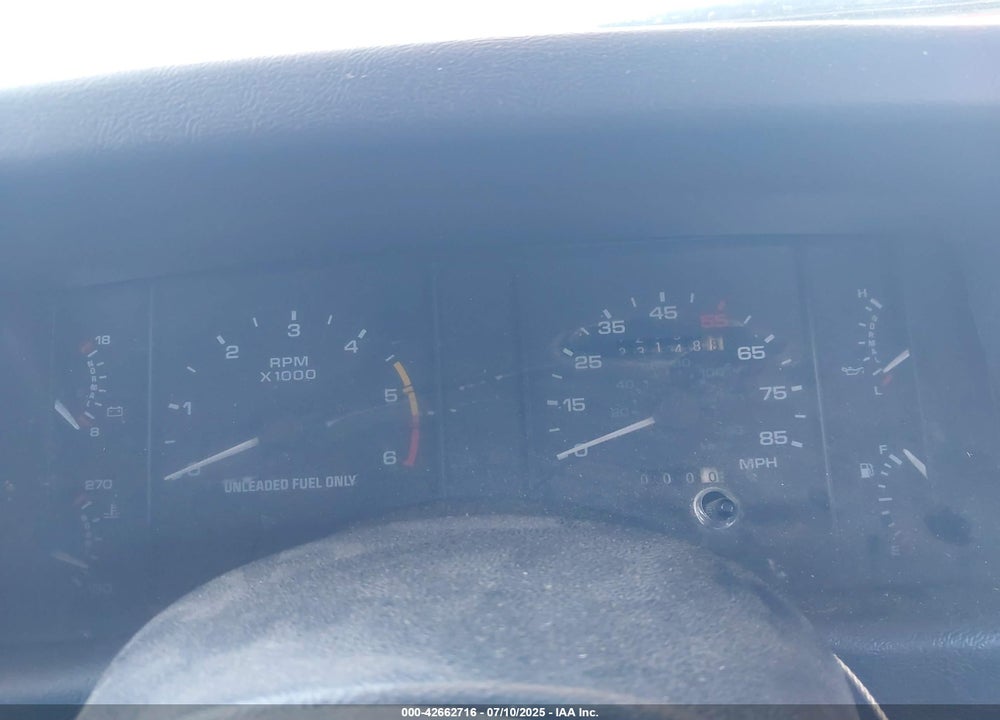 1993 FORD MUSTANG VIN: 1FACP40M9PF186931