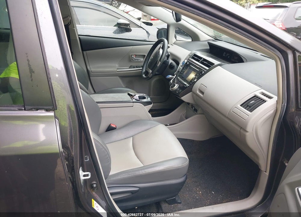 2015 TOYOTA PRIUS V VIN: JTDZN3EU6FJ016826