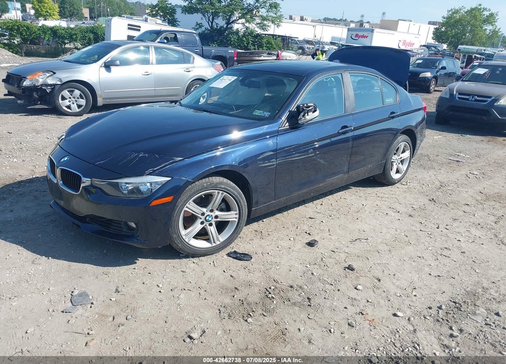 2013 BMW 3 SERIES VIN: WBA3A5C50DF351375