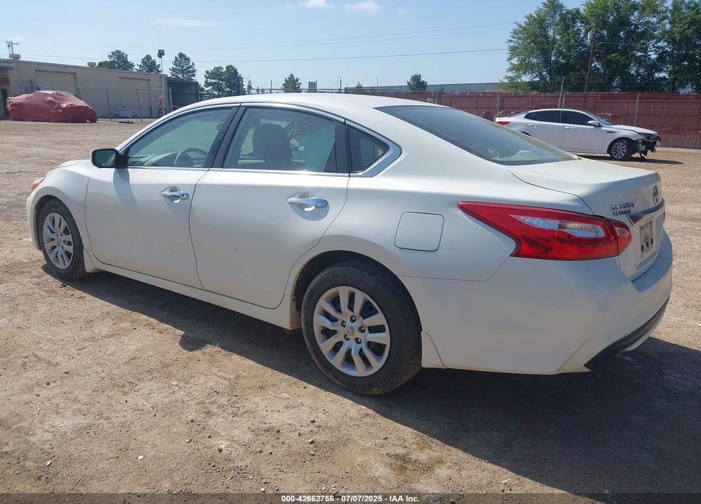 2016 NISSAN ALTIMA VIN: 1N4AL3AP5GN318997