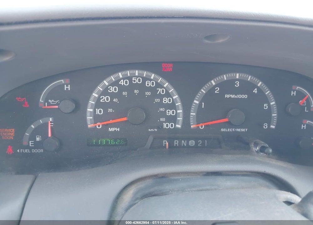 2003 FORD F-150 LARIAT/XLT VIN: 1FTRW08L93KD87712