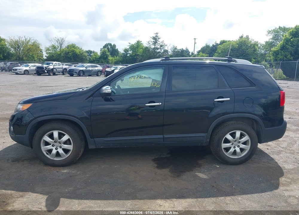 2012 KIA SORENTO VIN: 5XYKT3A67CG251567