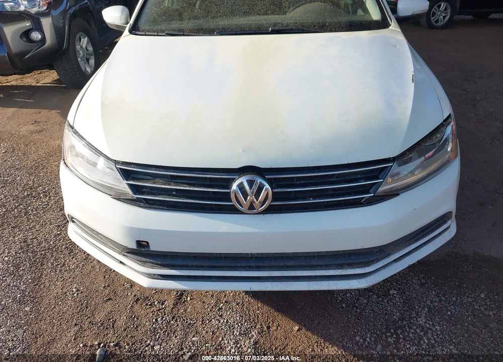 2017 VOLKSWAGEN JETTA VIN: 3VWDB7AJ9HM403136